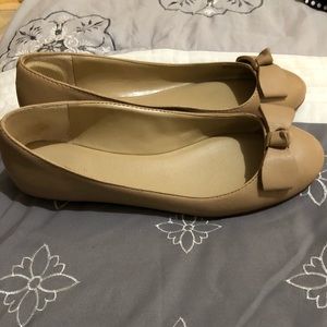 Ann Taylor Shoes - Nude flats Ann Taylor Shoes - Nude flats